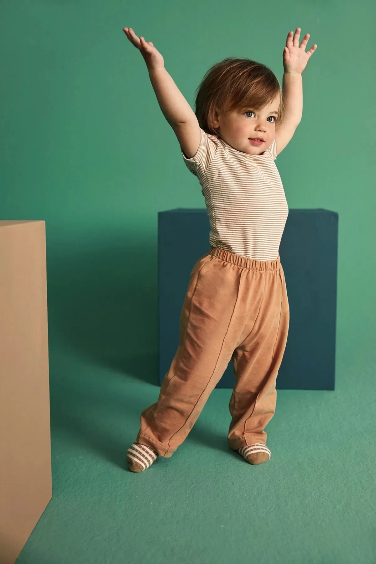 Jogger Front Seam Baby Bright Green