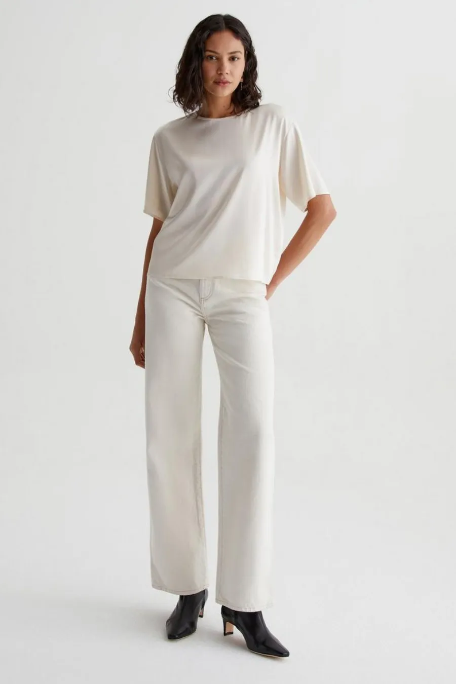Kora Jean Pale Oak