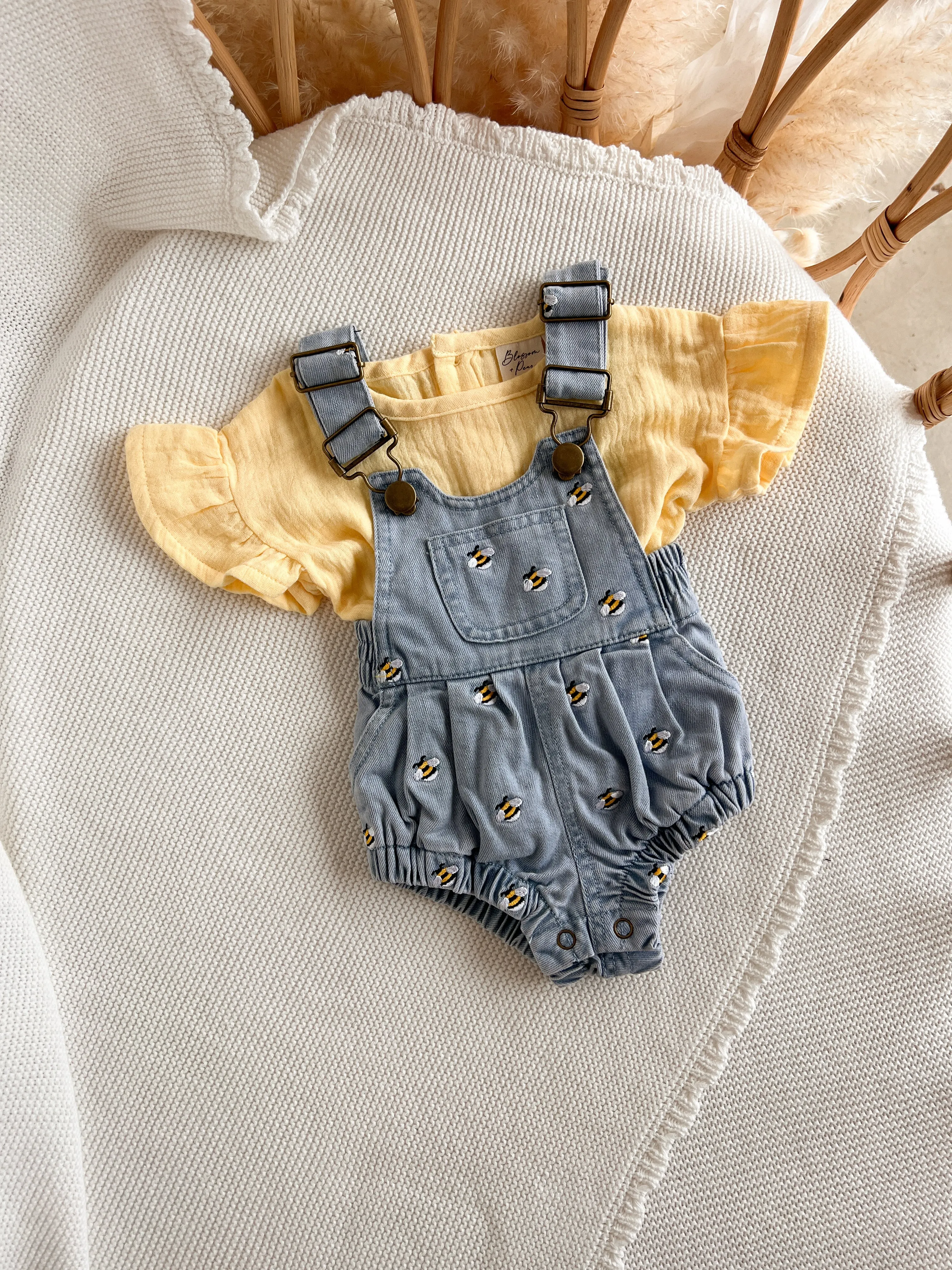 Lemon Muslin Tee - Flutter Sleeve