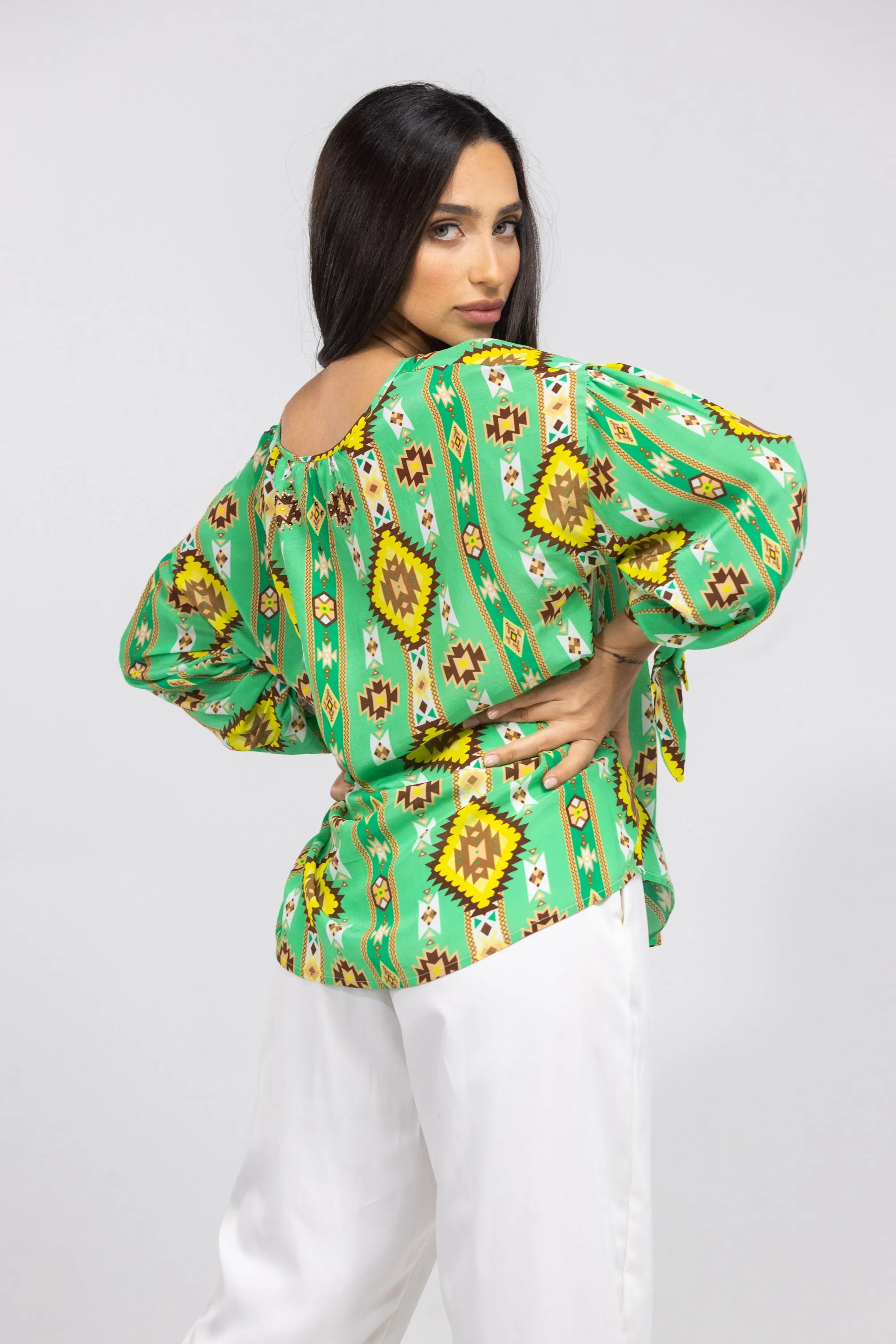 MELBOURNE - KNOT CUFF LONG SLEEVE TOP