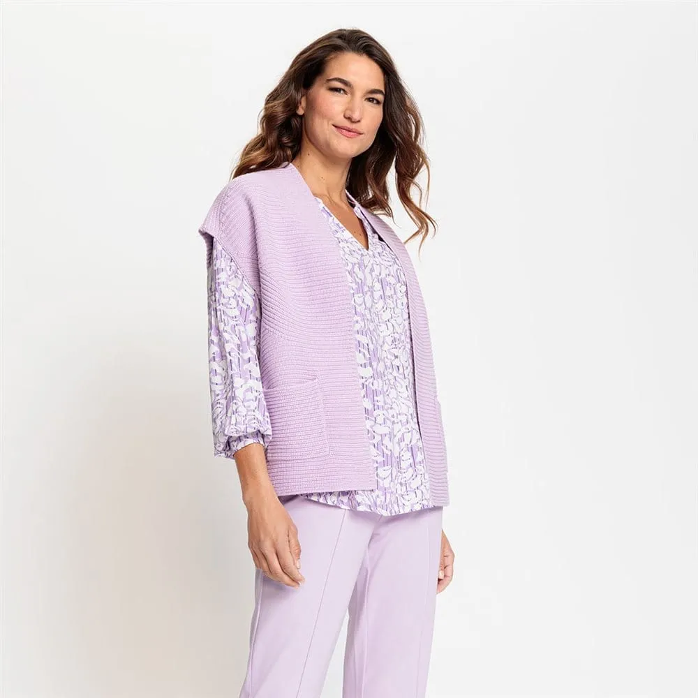 Olsen Slightly wider cut cardigan in Chloe fit with patch pockets in Lilac
