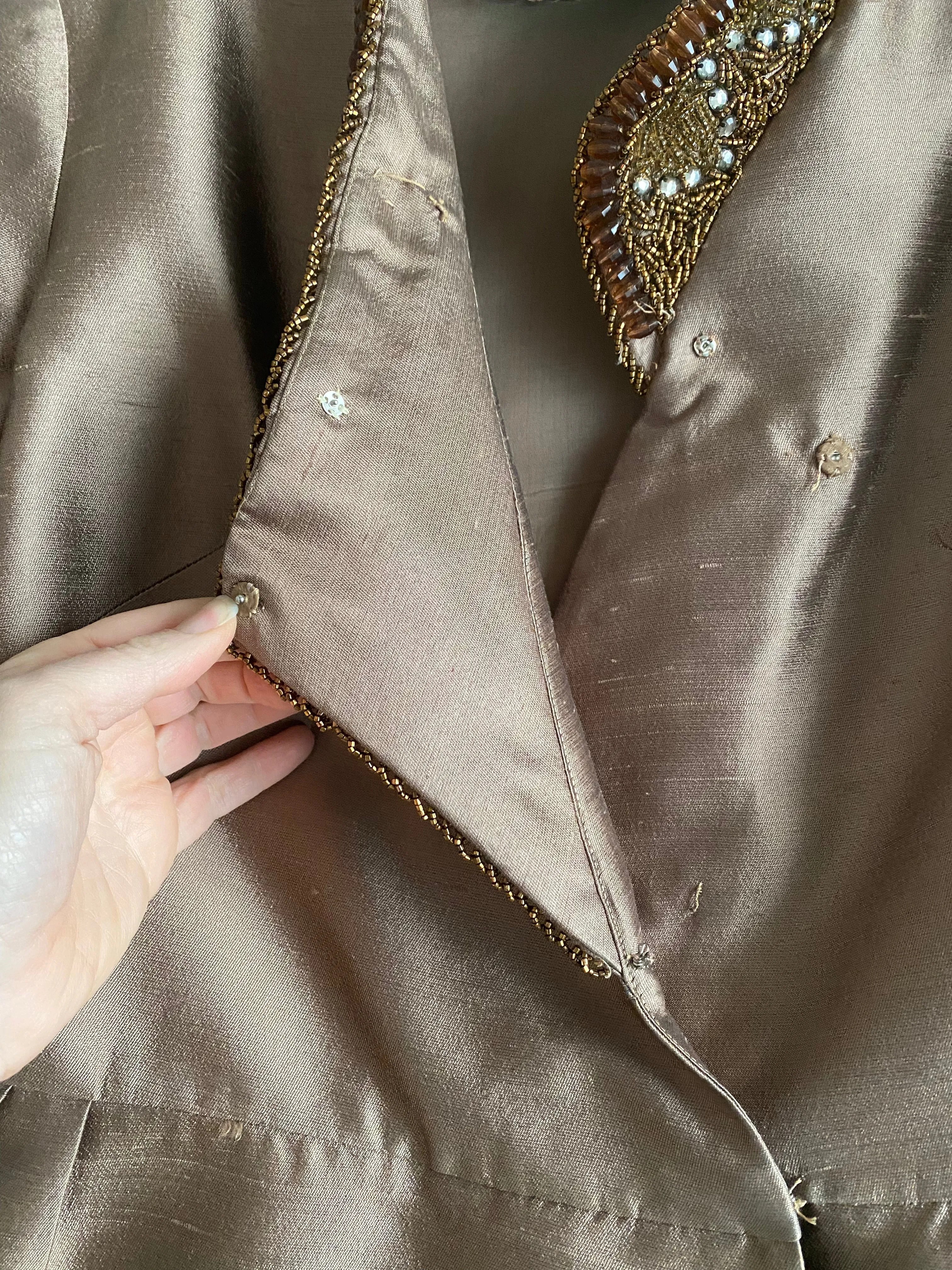 Ultra Chic 1960’s Silk beaded Cocktail Dress / ML