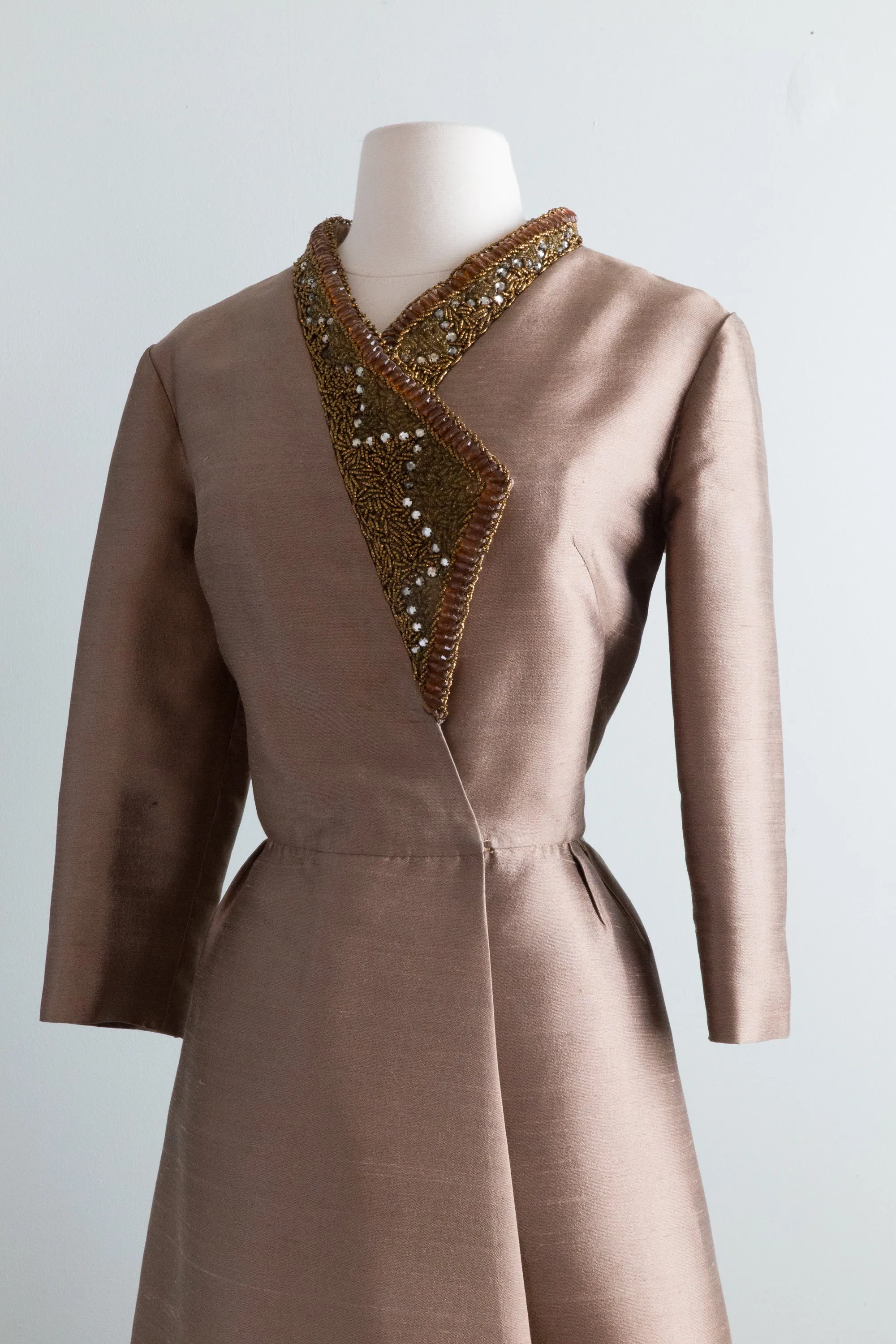 Ultra Chic 1960’s Silk beaded Cocktail Dress / ML