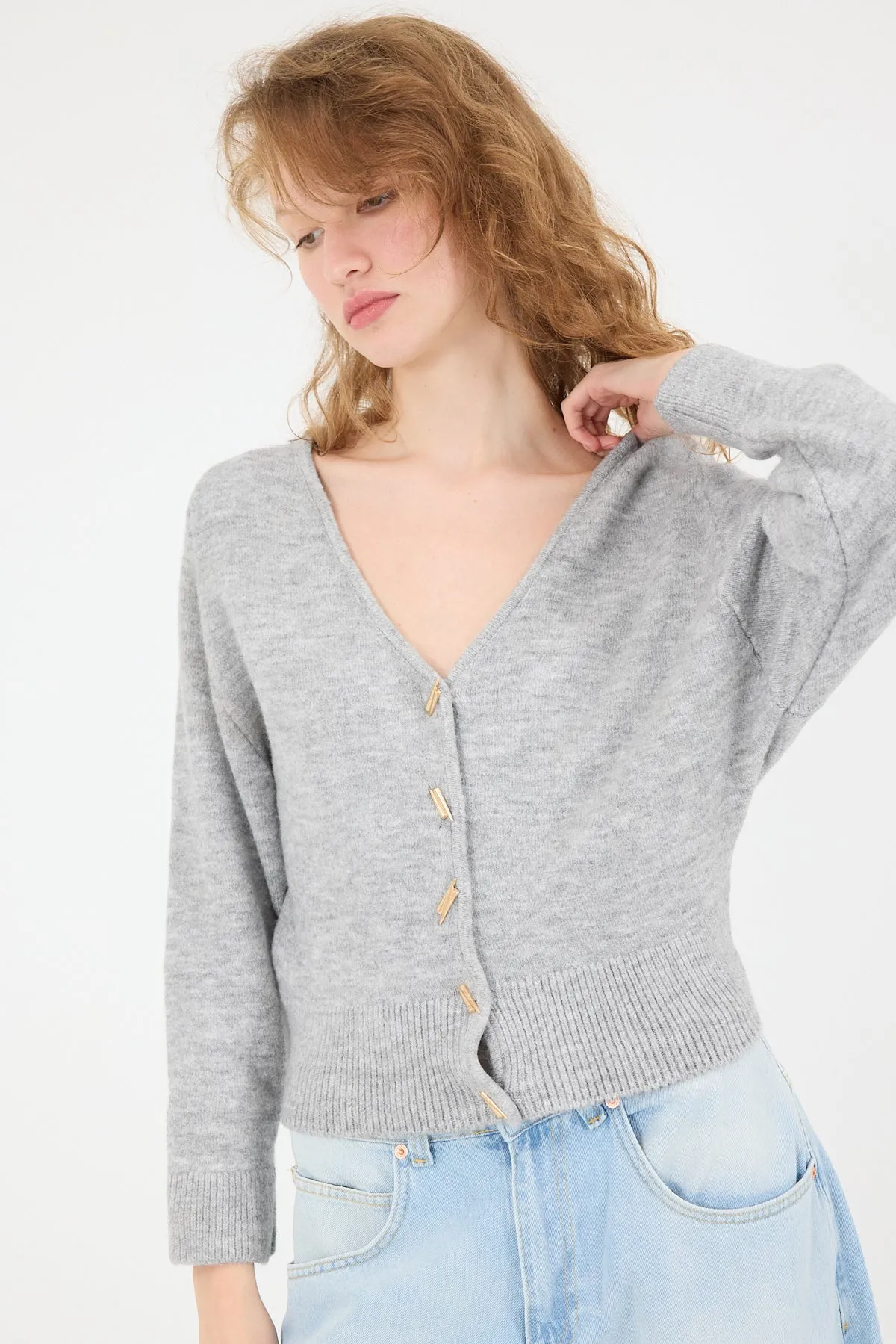 V-Neck Buttoned Knitwear Cardigan